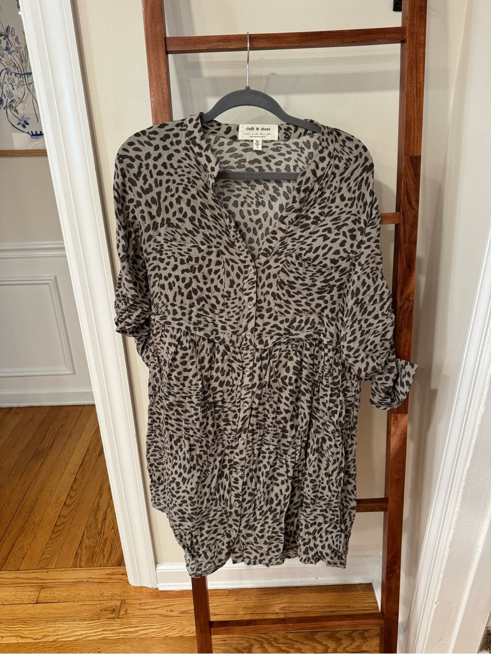 cloth & stone Gray and Black Leopard Tiered Shirt Dress
